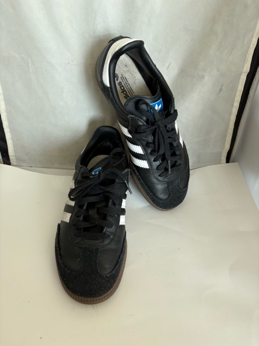 Adidas Black Samba Sneakers with White Stripes 5.5 - Picture 7 of 8